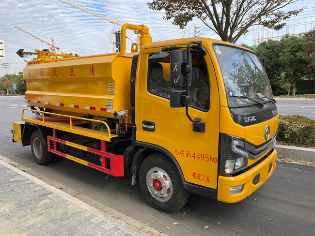 辽源清洗吸污车
